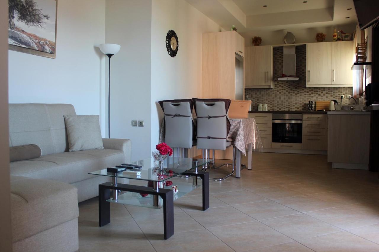 Sophias Villa Agios Stefanos Avliotes  Buitenkant foto